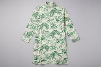 Off-white organic cotton kurta with green tiger and wave print, handmade by Dhonk Craft artisans