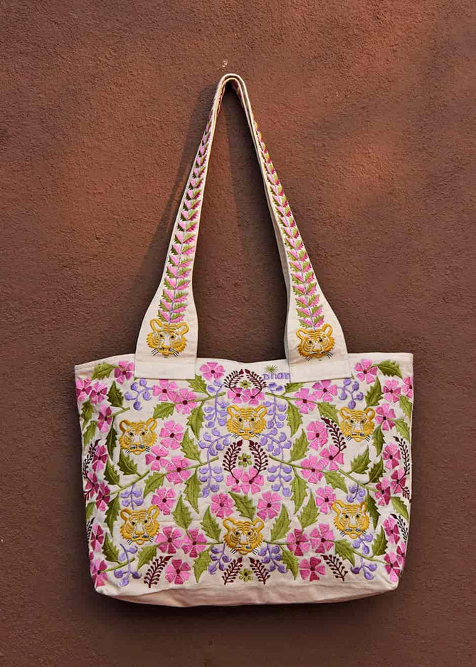 Julie Tiger Tote Bag – Stylish & Spacious Embroidered Canvas Tote