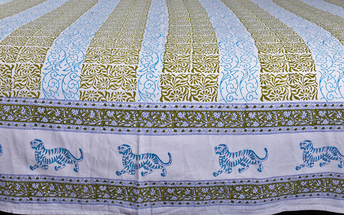 Phool Bail Queen Size Bed Cover