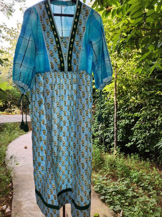 Moti Dress – Elegant & Comfortable Women’s Cotton Dress