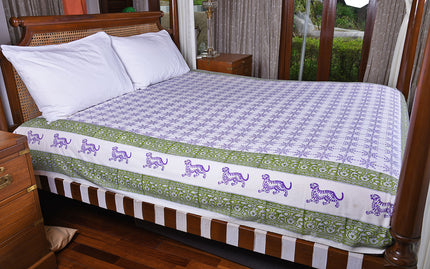 Snowflakes Queen Size Bed Cover – Handcrafted Cotton Winter-Inspired Bedding